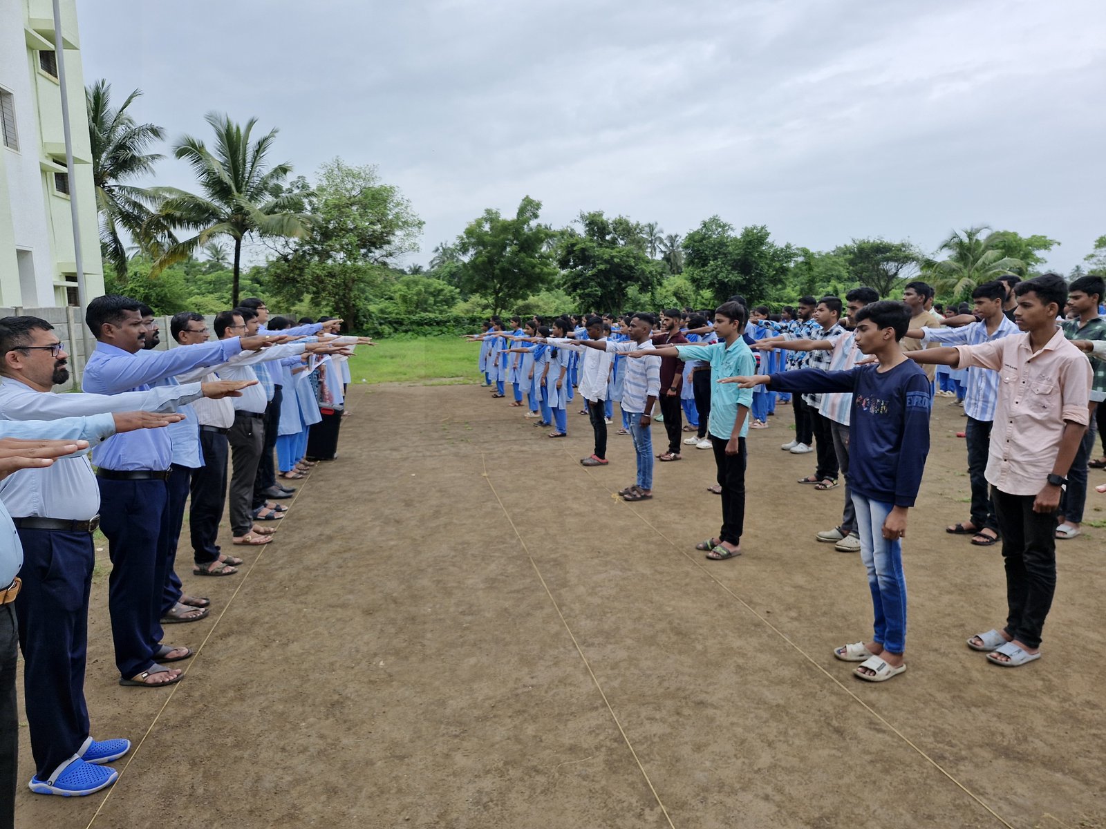 स्वच्छता शपथ ( हर घर तिरंगा )